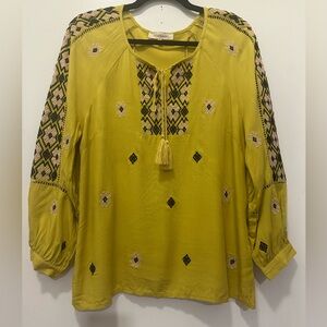 Solitaire Mustard Yellow Embroidered Blouse Sz M Bohemian/Gupsy
